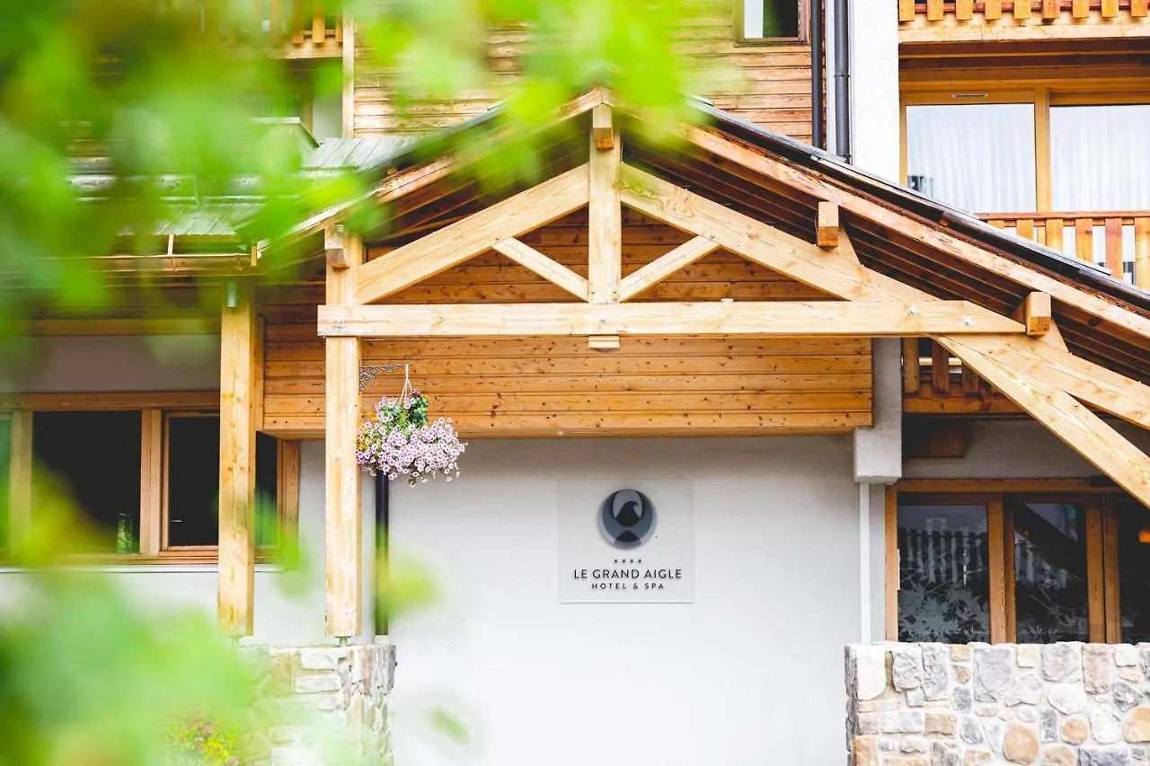 Le Grand Aigle Hotel & Spa****  La Salle-les-Alpes